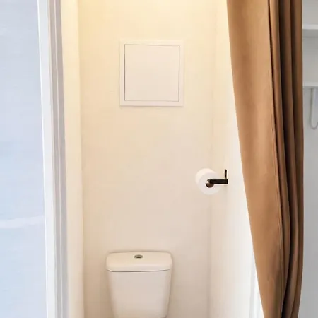 Groupama Stadium Ldlc Arena,airport Apartment *